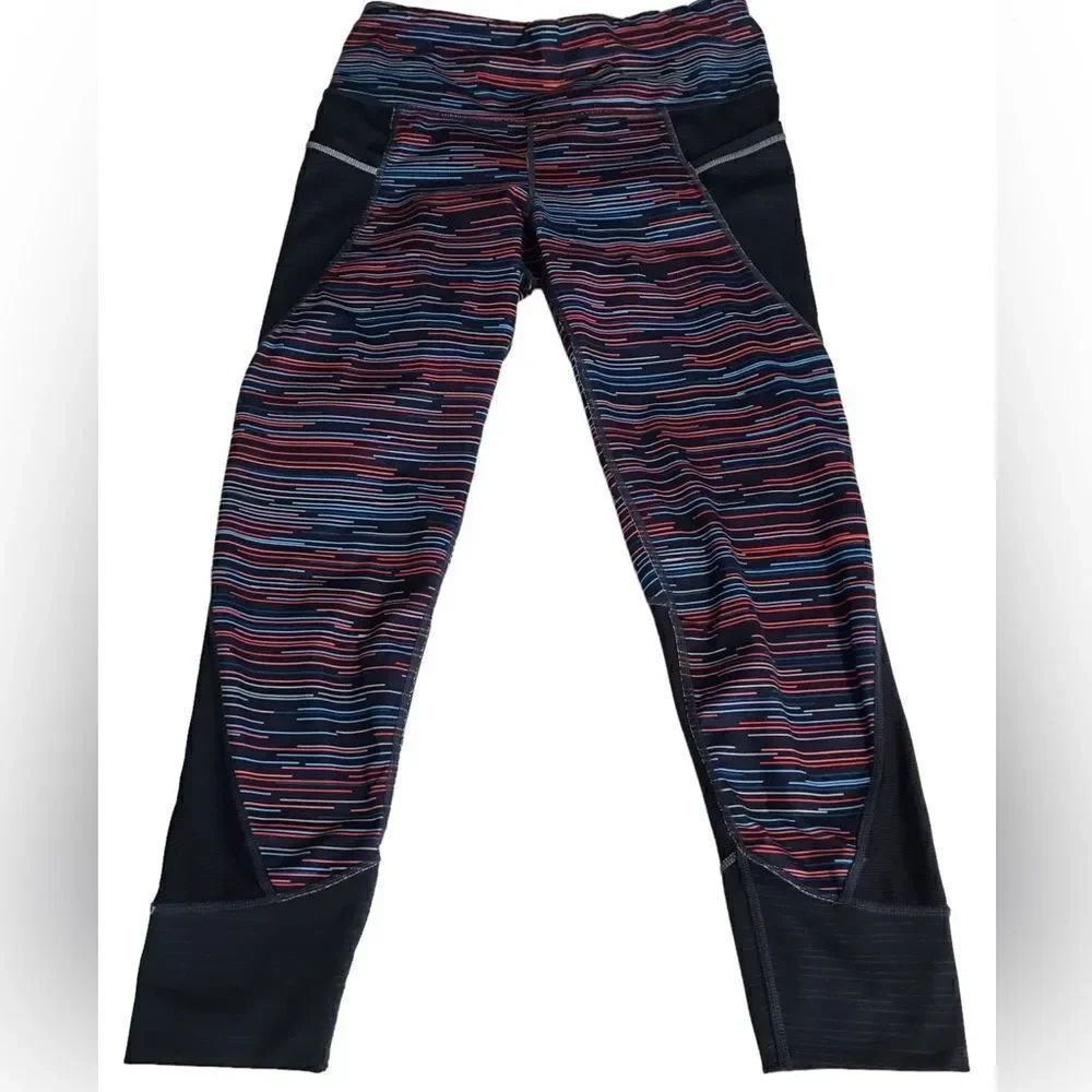 Athleta Navy Tight Striped Legging Crop Yoga size ST